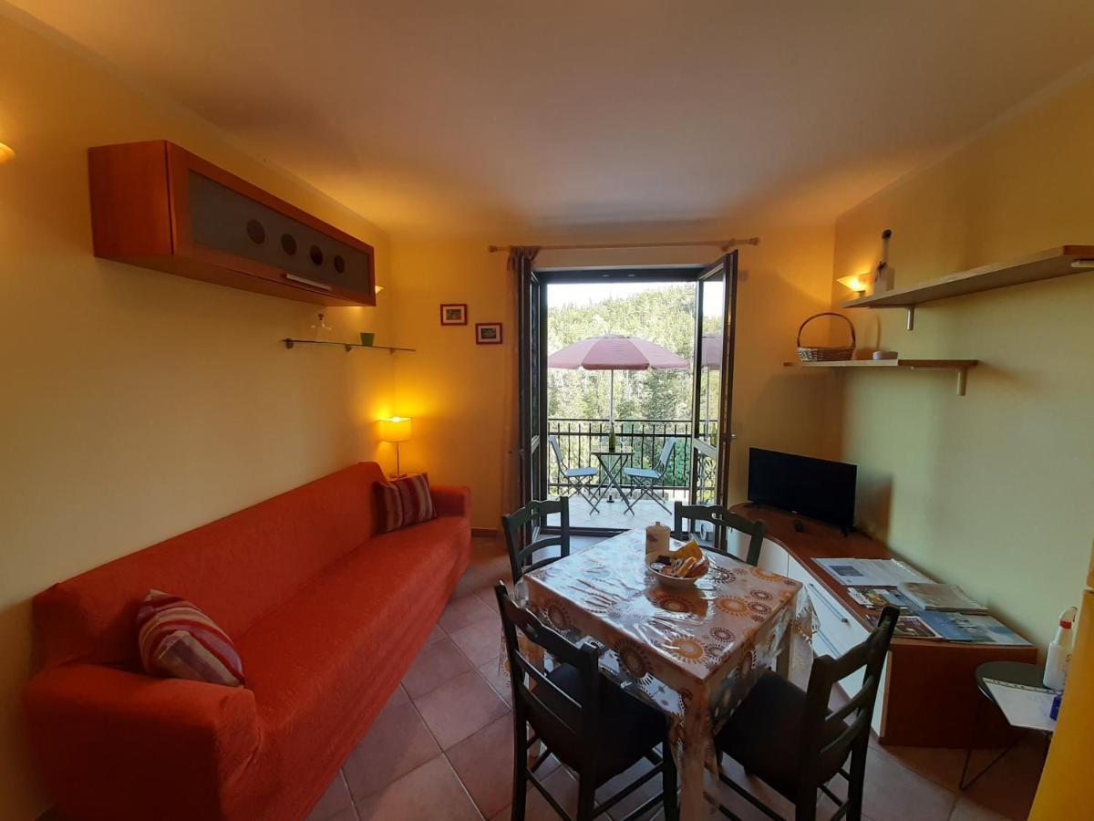 Terrazza Su Fosso Bianco Apartment Bagni San Filippo Bagian luar foto